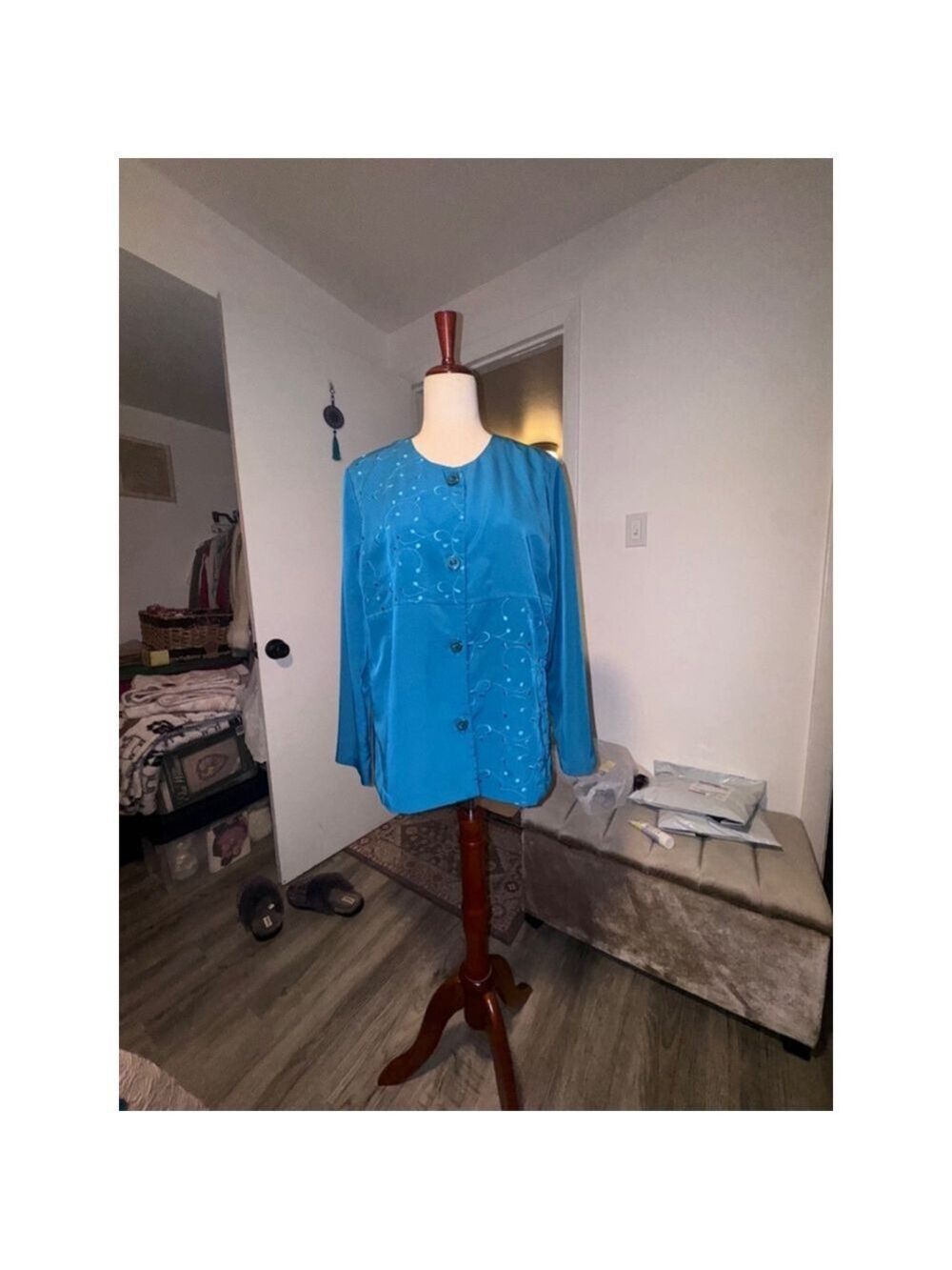 Vintage Teal 3 pc suit sleeveless tank pants and a jacket. Size 12 USA poly￼￼ - Picture 11 of 11